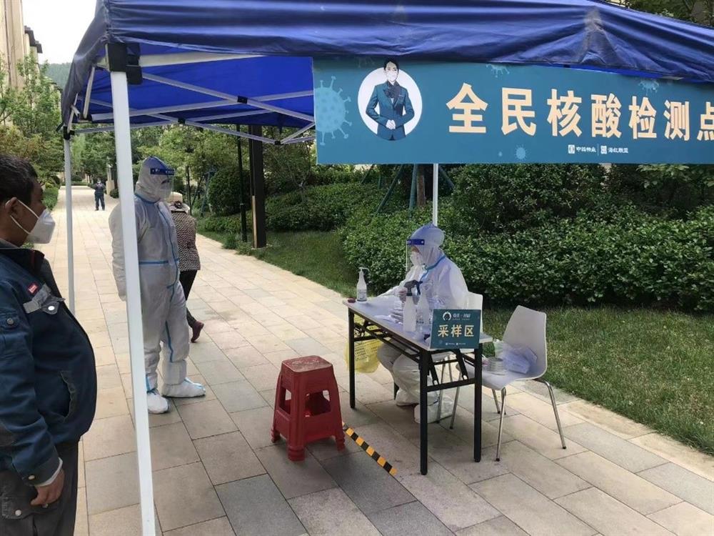 產(chǎn)發(fā)戰(zhàn)疫 | 園區(qū)巾幗不輸男兒，退伍黨員連續(xù)沖鋒在第一線